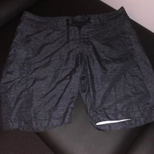 Old Navy Mens Board Shorts XL